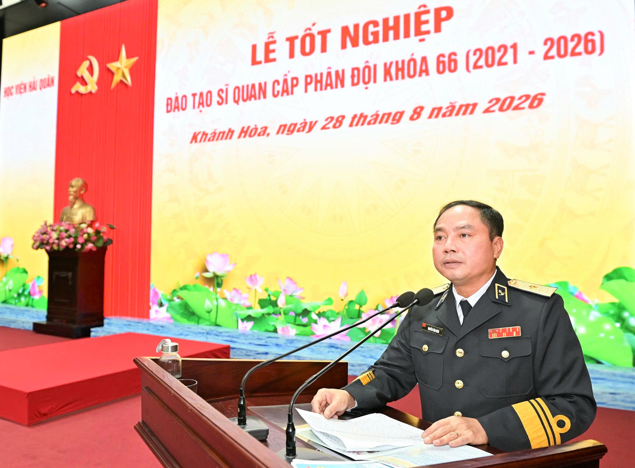 Tổ chức lễ tốt nghiệp đào tạo sĩ quan cấp phân đội