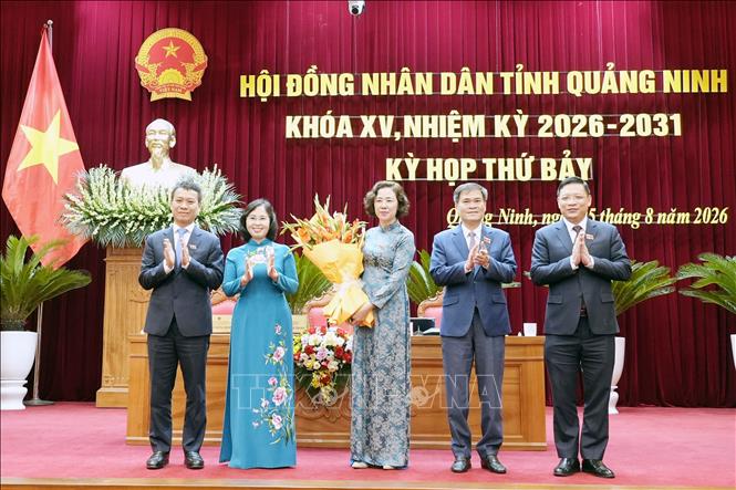 Phê chuẩn kết quả bầu, miễn nhiệm chức vụ Phó Chủ tịch UBND tỉnh Quảng Ninh