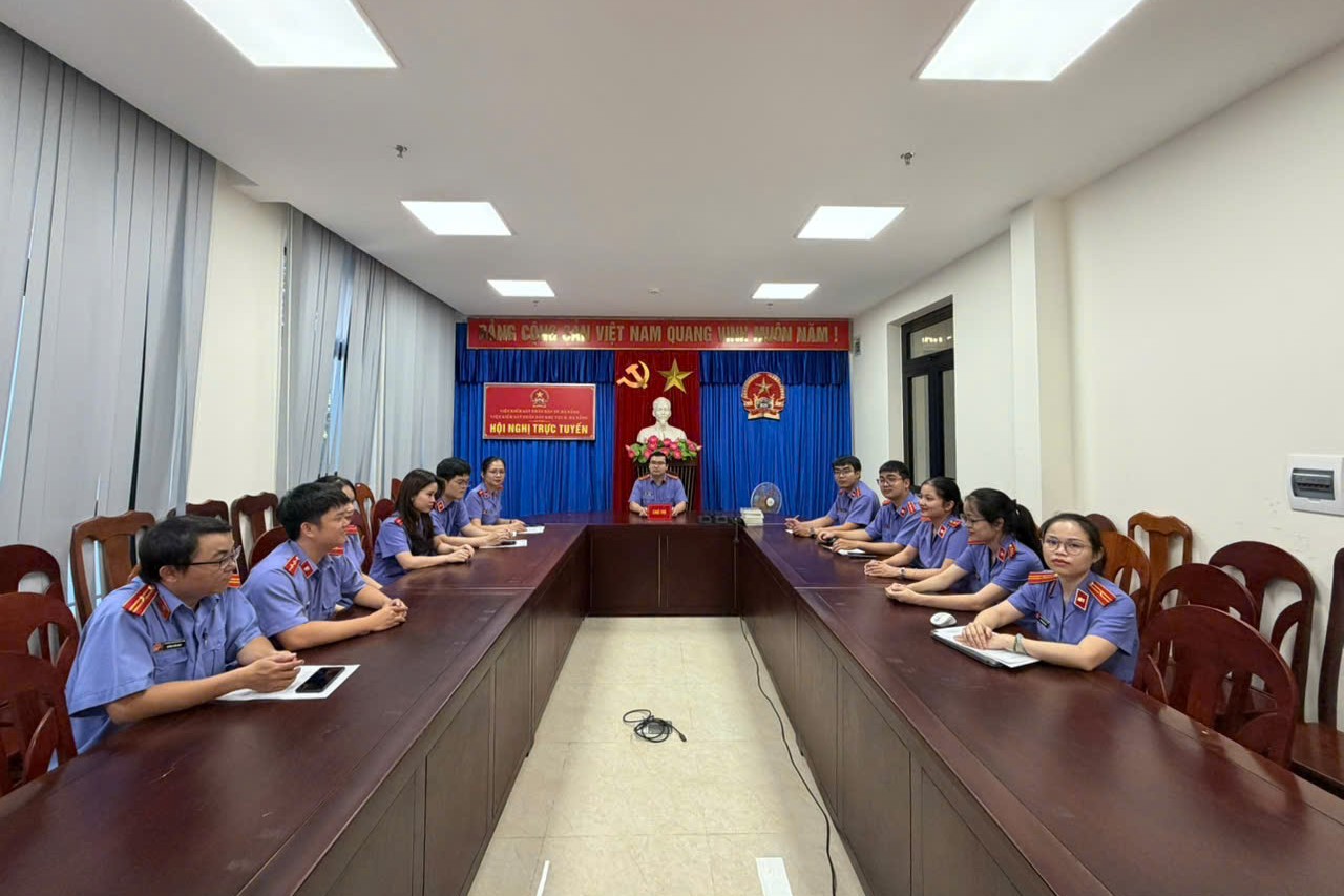 Chi đoàn VKSND khu vực 2 sinh hoạt chuyên đề chào mừng Quốc khánh 2 9