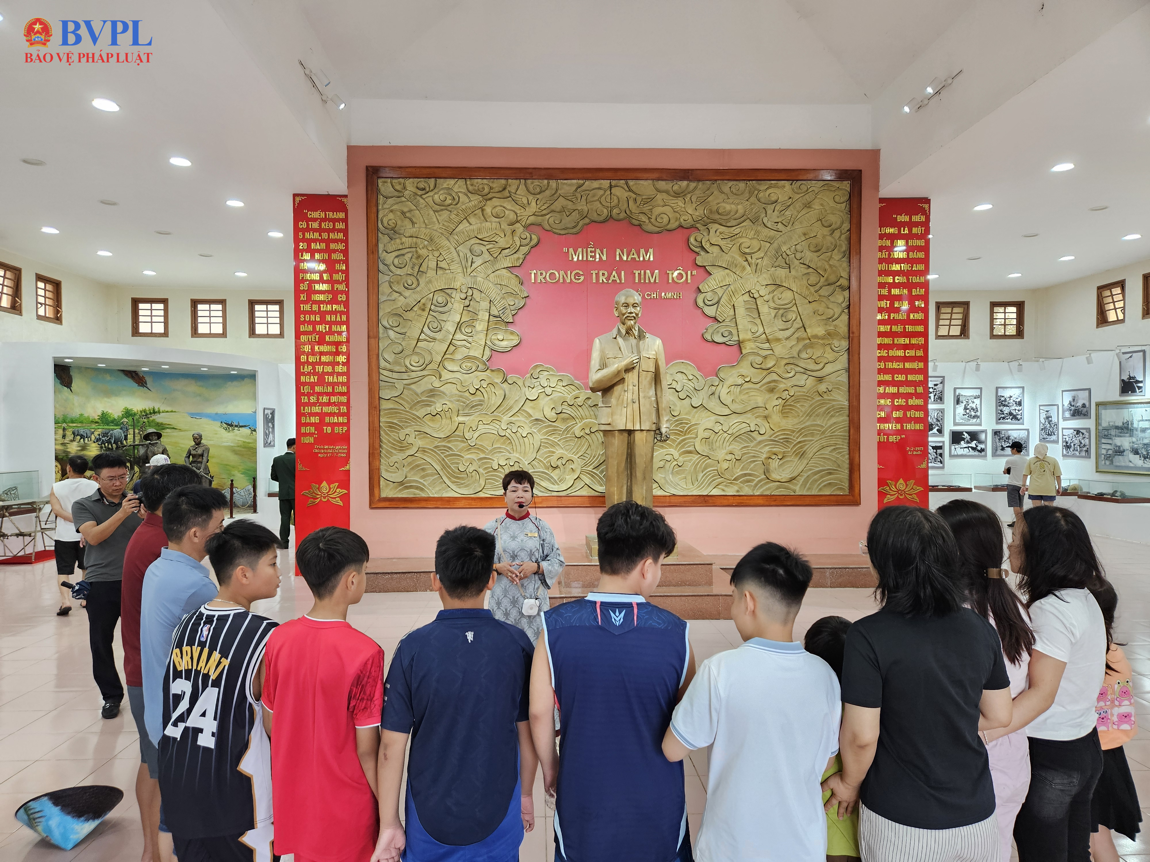 Mưa trên miền đất lửa, ấm hành trình về nguồn