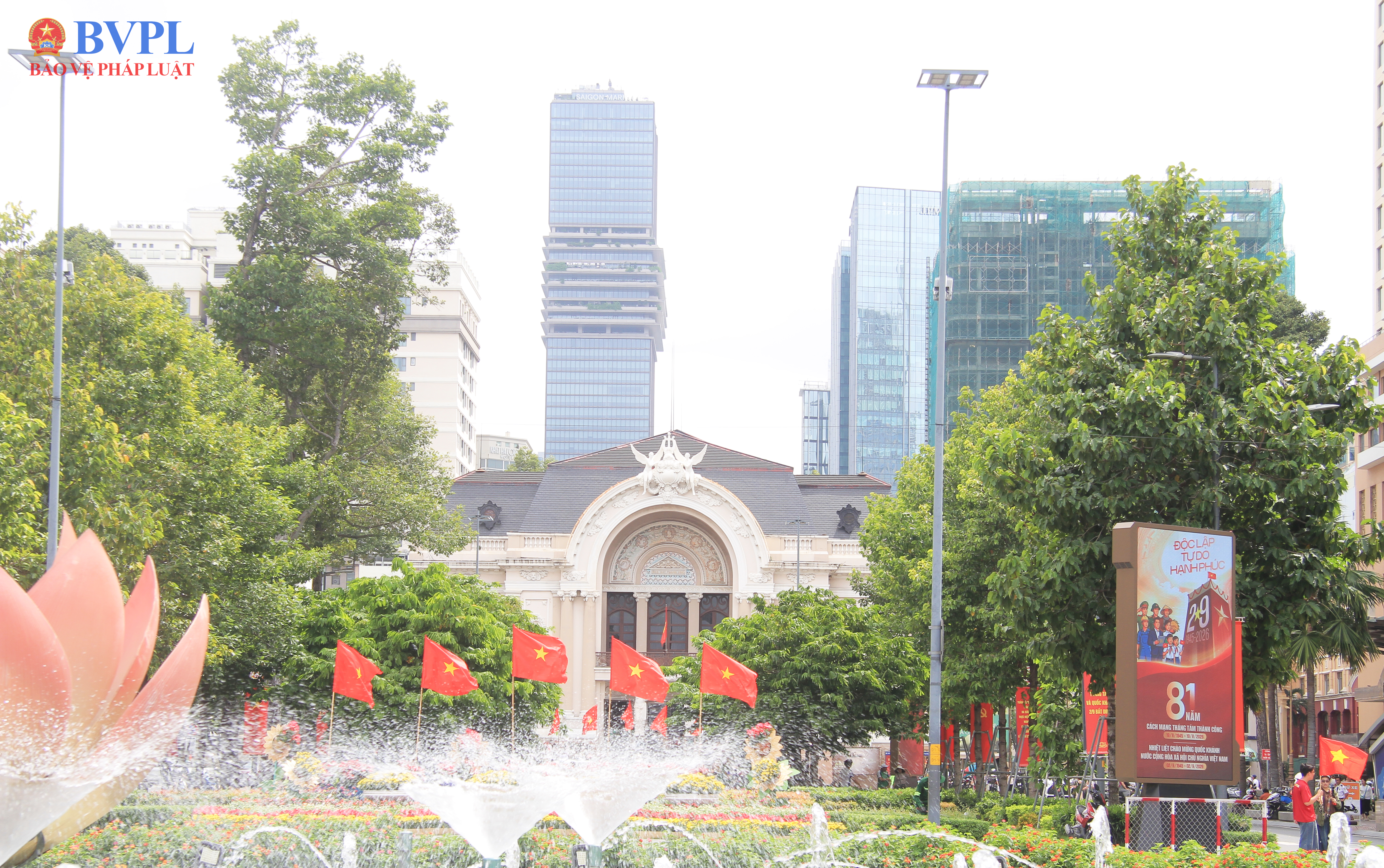 TP Hồ Chí Minh và các tỉnh, thành phía Nam diện mạo rực rỡ trong ngày Tết Độc lập