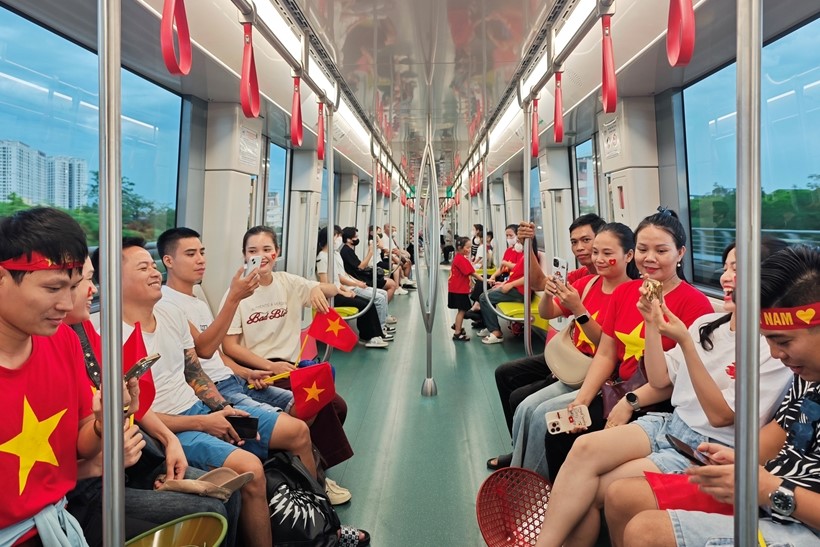 Hà Nội Metro phục vụ hơn 400 nghìn lượt khách trong dịp 2 9 2026