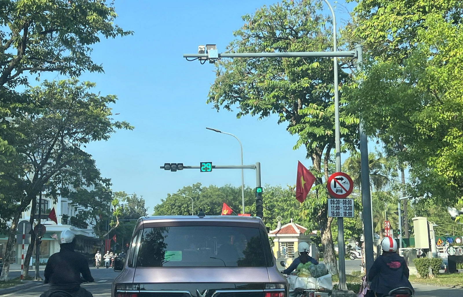 Camera tại TP Huế phát hiện hơn 1 510 trường hợp vi phạm giao thông