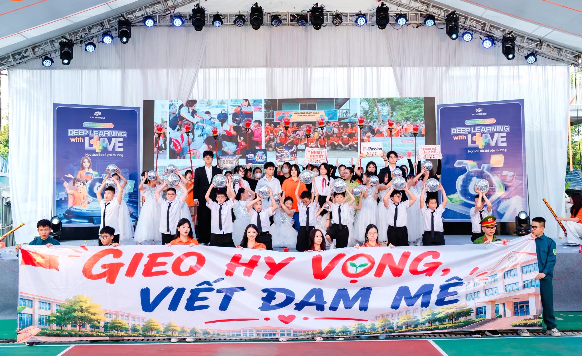 FPT School Start 2026 Nơi học sinh tự viết nên hành trình trải nghiệm