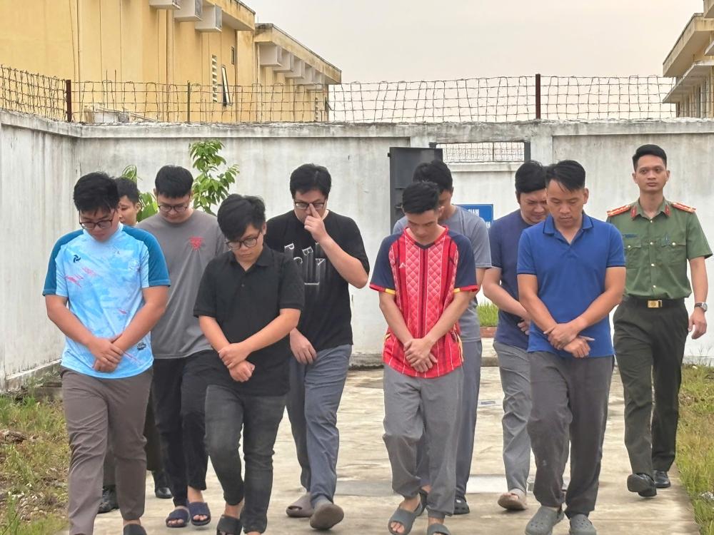 Bài 1 Bình yên trước những thách thức mới
