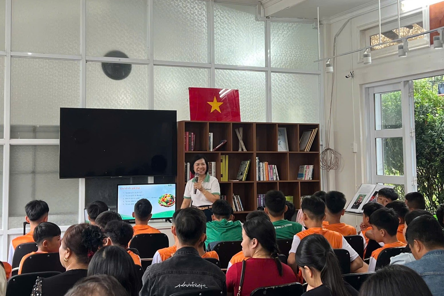 Tân binh khóa 4 nô nức ngày nhập học, sẵn sàng chinh phục giấc mơ sân cỏ