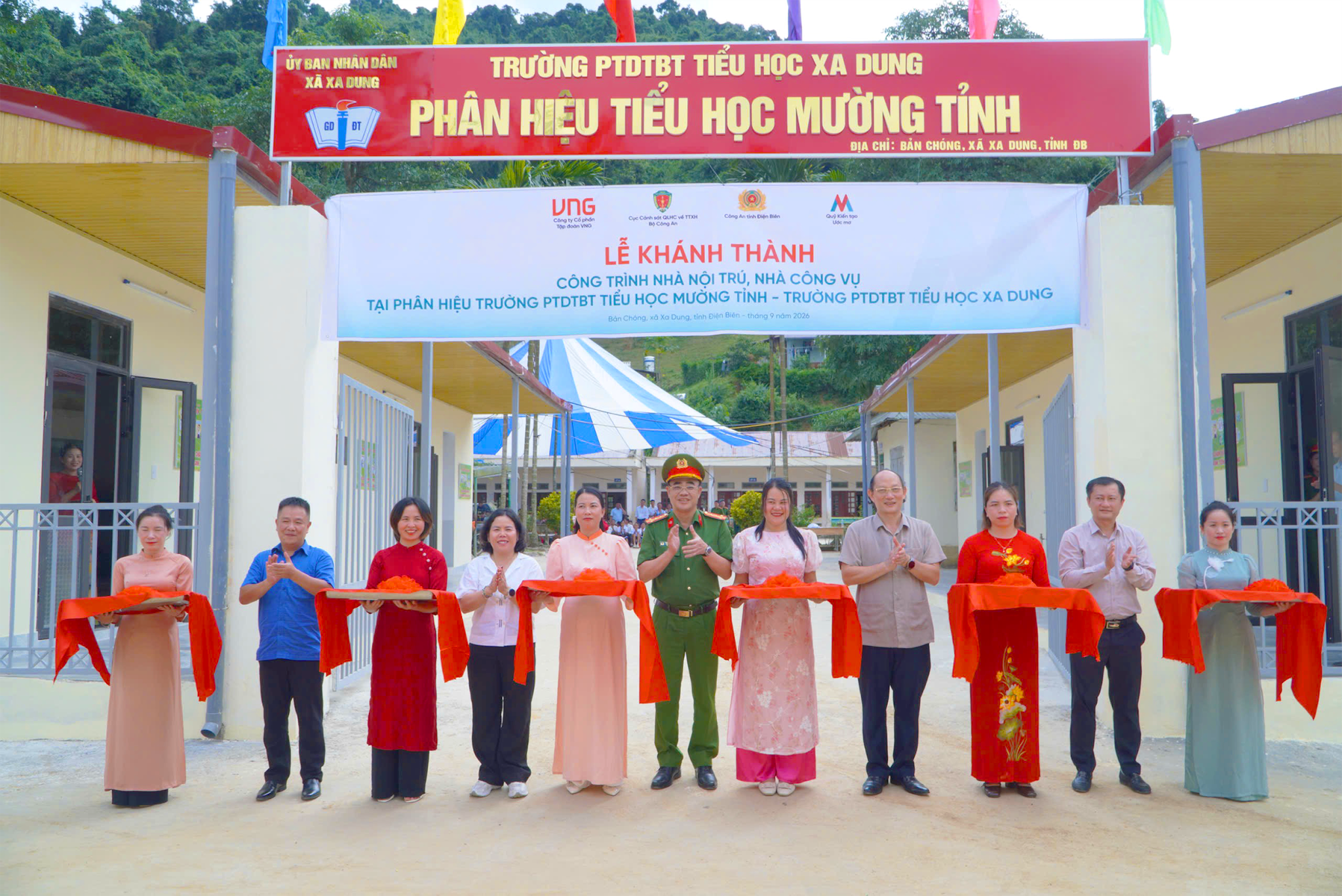 Quỹ Kiến tạo Ước mơ hỗ trợ gần 4 tỉ đồng cải thiện điều kiện học tập, sinh hoạt tại Điện Biên