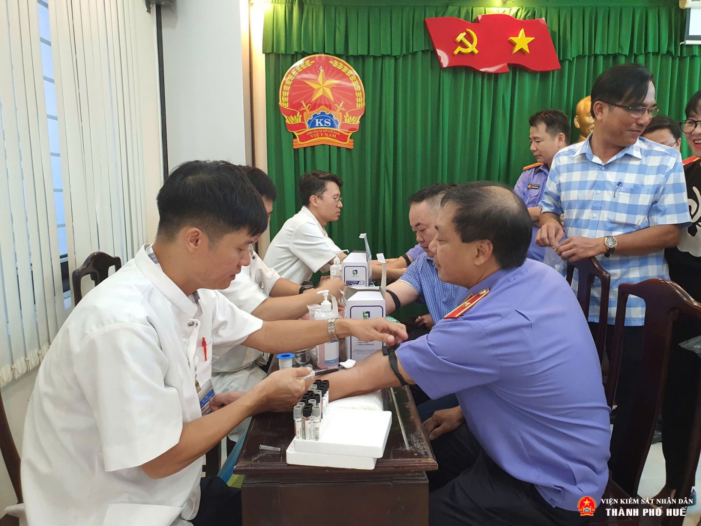 VKSND TP Huế chăm lo sức khỏe công chức, người lao động
