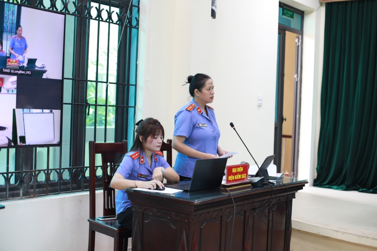 Lần đầu xét xử vụ kiện công ích do Viện kiểm sát nhân dân khởi kiện