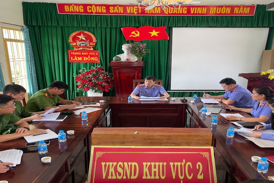 VKSND khu vực 2, tỉnh Lâm Đồng rà soát các vụ việc, vụ án tạm đình chỉ