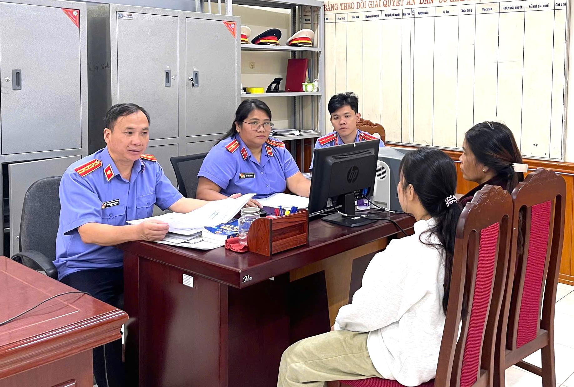 Bảo đảm quyền lợi người khuyết tật từ kiến nghị của Viện kiểm sát