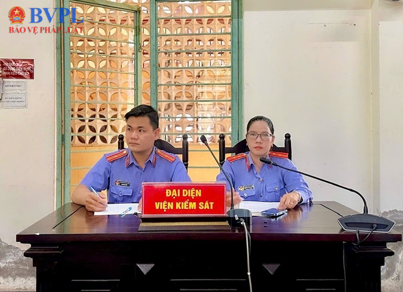 Lãnh đạo VKSND khu vực 12, tỉnh An Giang trực tiếp thực hành quyền công tố tại phiên tòa