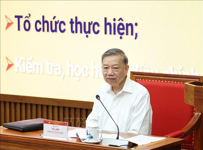 Tổng Bí thư, Chủ tịch nước truyền đạt Chuyên đề về Lãnh đạo chiến lược trong kỷ nguyên mới