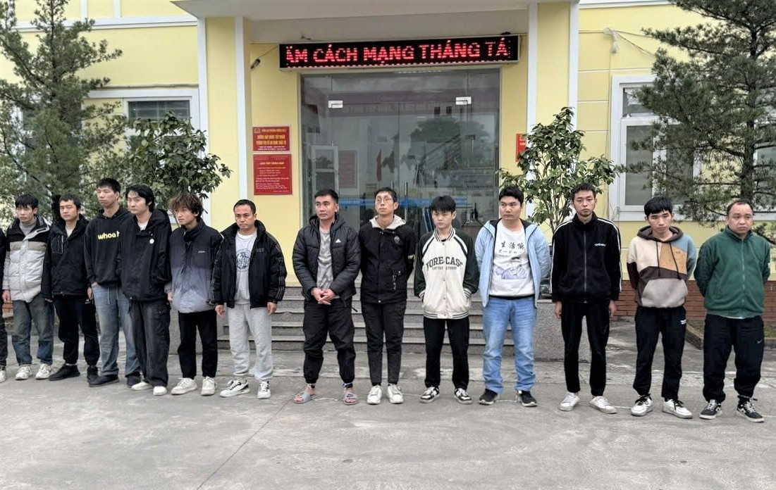 Đề nghị truy tố 2 đối tượng tổ chức cho 15 người nhập cảnh trái phép