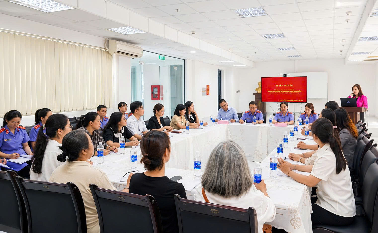Bài 2 Bảo vệ lợi ích công từ sớm, từ xa - Dấu ấn mới trong hoạt động của Viện kiểm sát