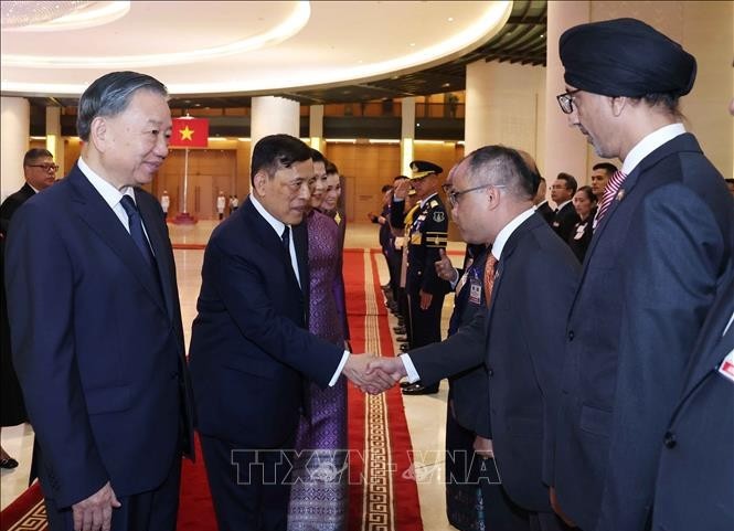 Tổng Bí thư, Chủ tịch nước Tô Lâm chủ trì Lễ đón chính thức Nhà vua Vương quốc Thái Lan và Hoàng hậu
