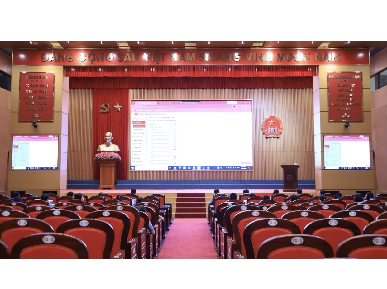 VKSND tối cao tham gia tập huấn về Cơ sở dữ liệu đảng viên và Sổ tay đảng viên điện tử