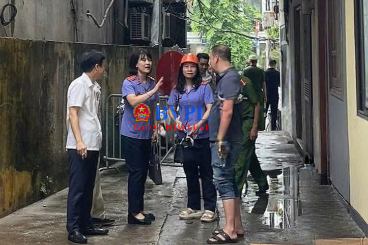 VKSND khu vực 1, TP Hà Nội kiểm sát hiện trường vụ cháy khiến 5 người tử vong