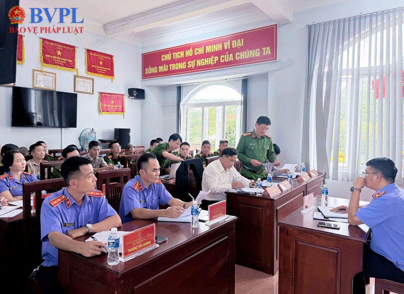 Liên ngành tư pháp khu vực 3, tỉnh Lâm Đồng tháo gỡ vướng mắc trong giải quyết án tạm đình chỉ