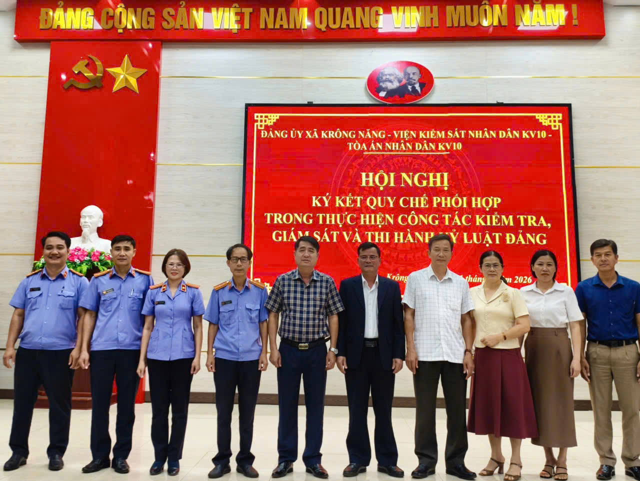 Ký quy chế phối hợp với Ủy ban Kiểm tra Đảng ủy cơ sở