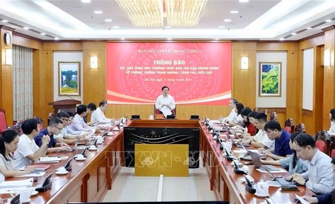 Thi hành kỷ luật 6 cán bộ diện Trung ương quản lý