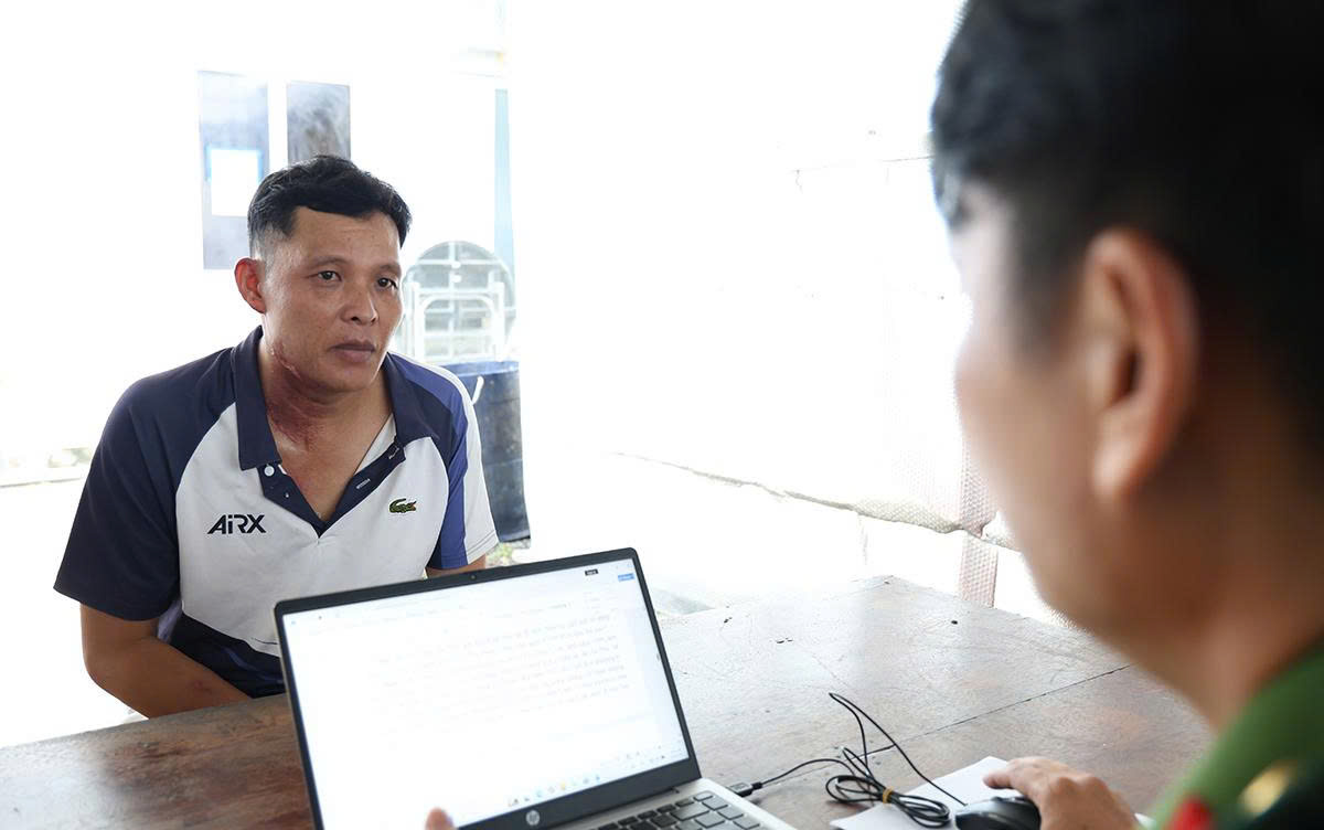 Khởi tố, bắt tạm giam đối tượng tưới xăng đốt vợ cũ do ghen tuông