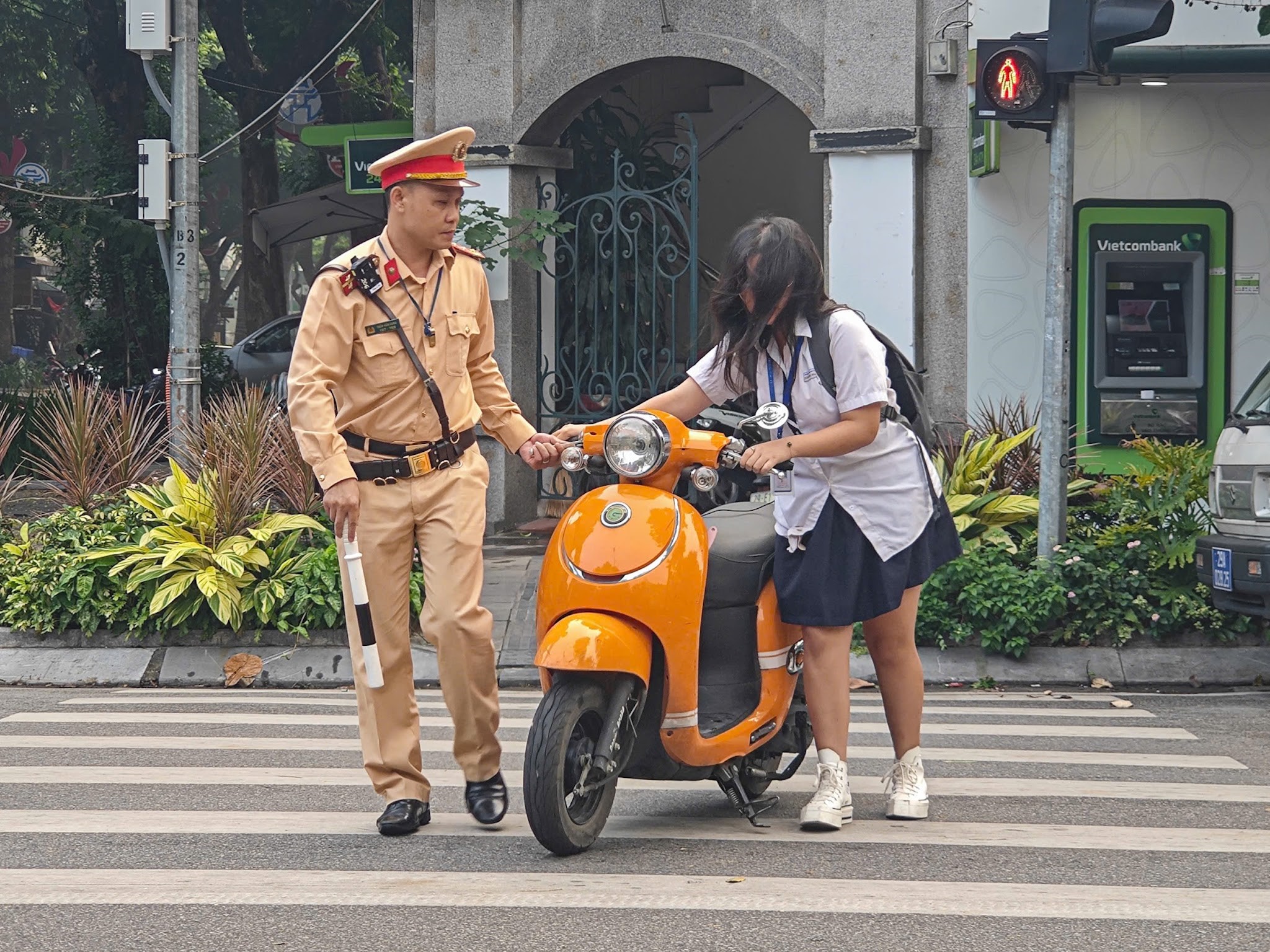 Hà Nội Xử lý 1 780 trường hợp học sinh vi phạm trật tự, an toàn giao thông