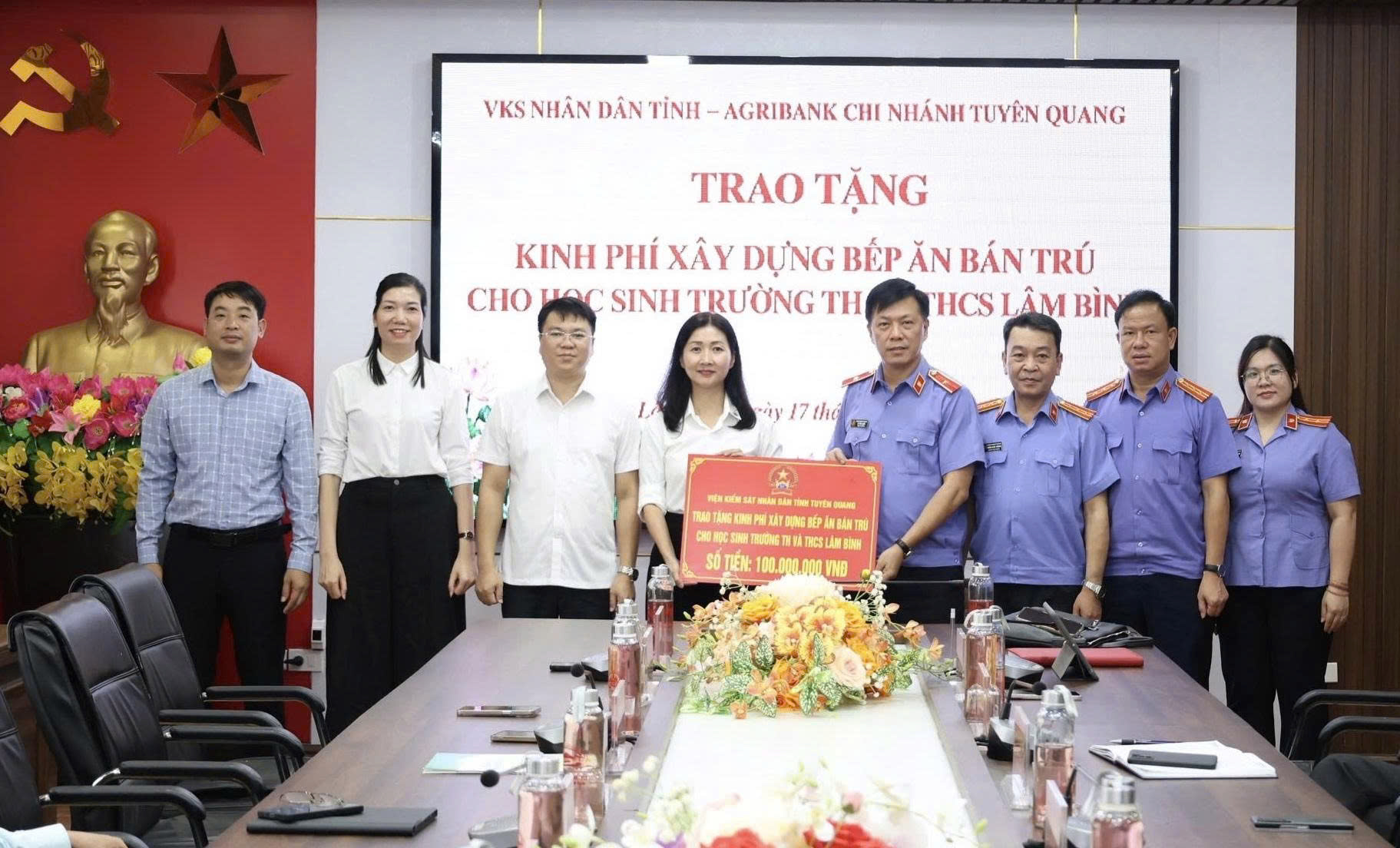 VKSND tỉnh Tuyên Quang hỗ trợ xây dựng bếp ăn cho học sinh Lâm Bình