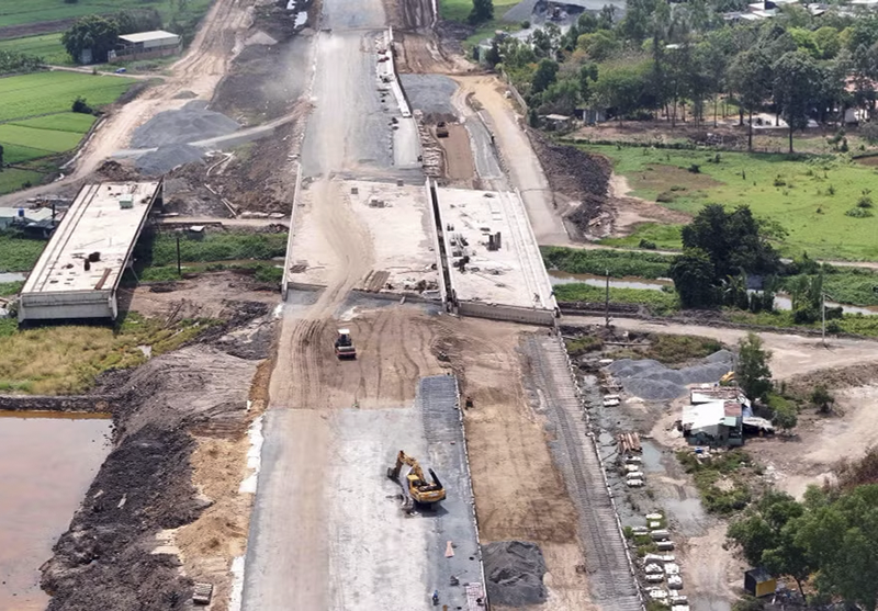 TP Hồ Chí Minh yêu cầu giải ngân 100 vốn đầu tư công năm 2026