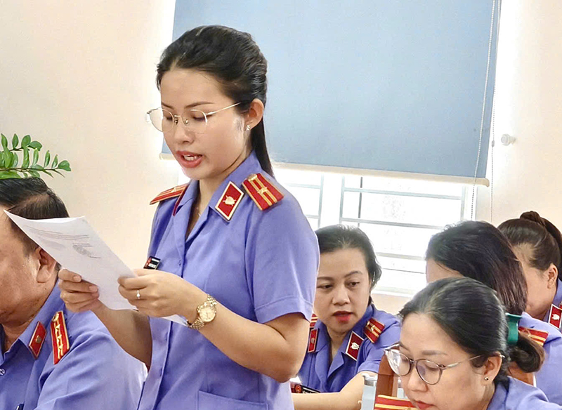 VKSND khu vực 5, TP Hồ Chí Minh chú trọng cập nhật văn bản mới