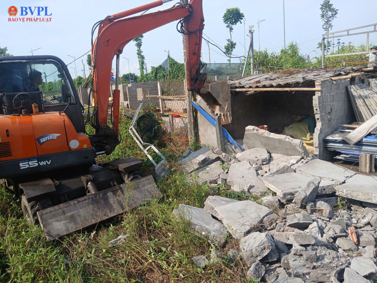 Sau phản ánh của Báo Bảo vệ pháp luật Phường Vị Khê quyết liệt xử lý, người dân phấn khởi