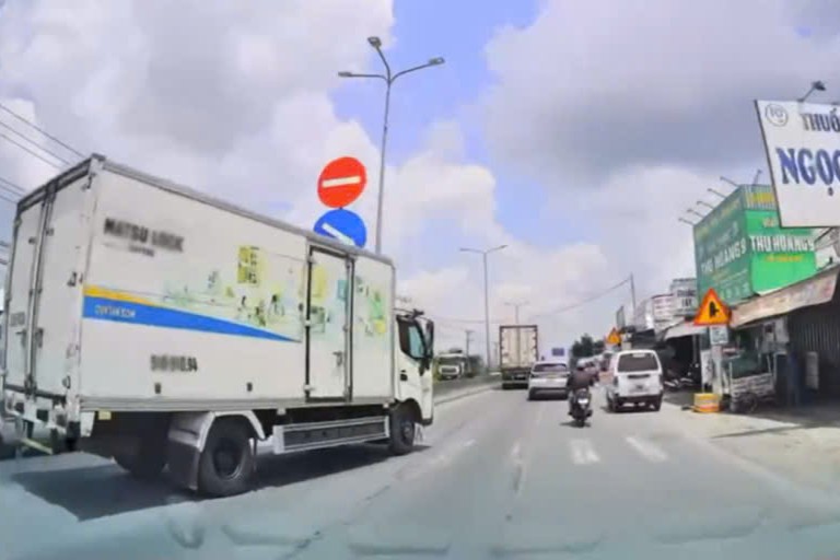 Tây Ninh xử phạt 4 tài xế sau phản ánh về vi phạm giao thông