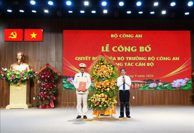 Điều động, bổ nhiệm Đại tá Nguyễn Đình Dương làm Giám đốc Công an TP Huế