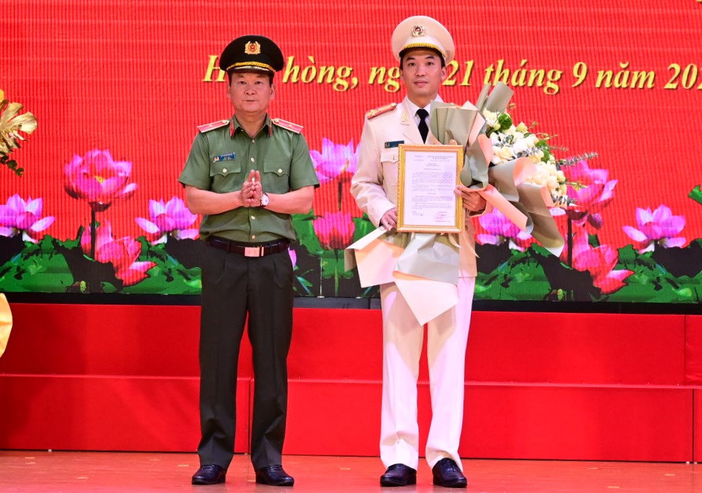 Bổ nhiệm Thượng tá Nguyễn Văn Đức làm Phó Giám đốc Công an TP Hải Phòng