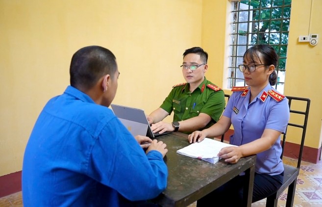 Tấm lá chắn trên không gian mạng