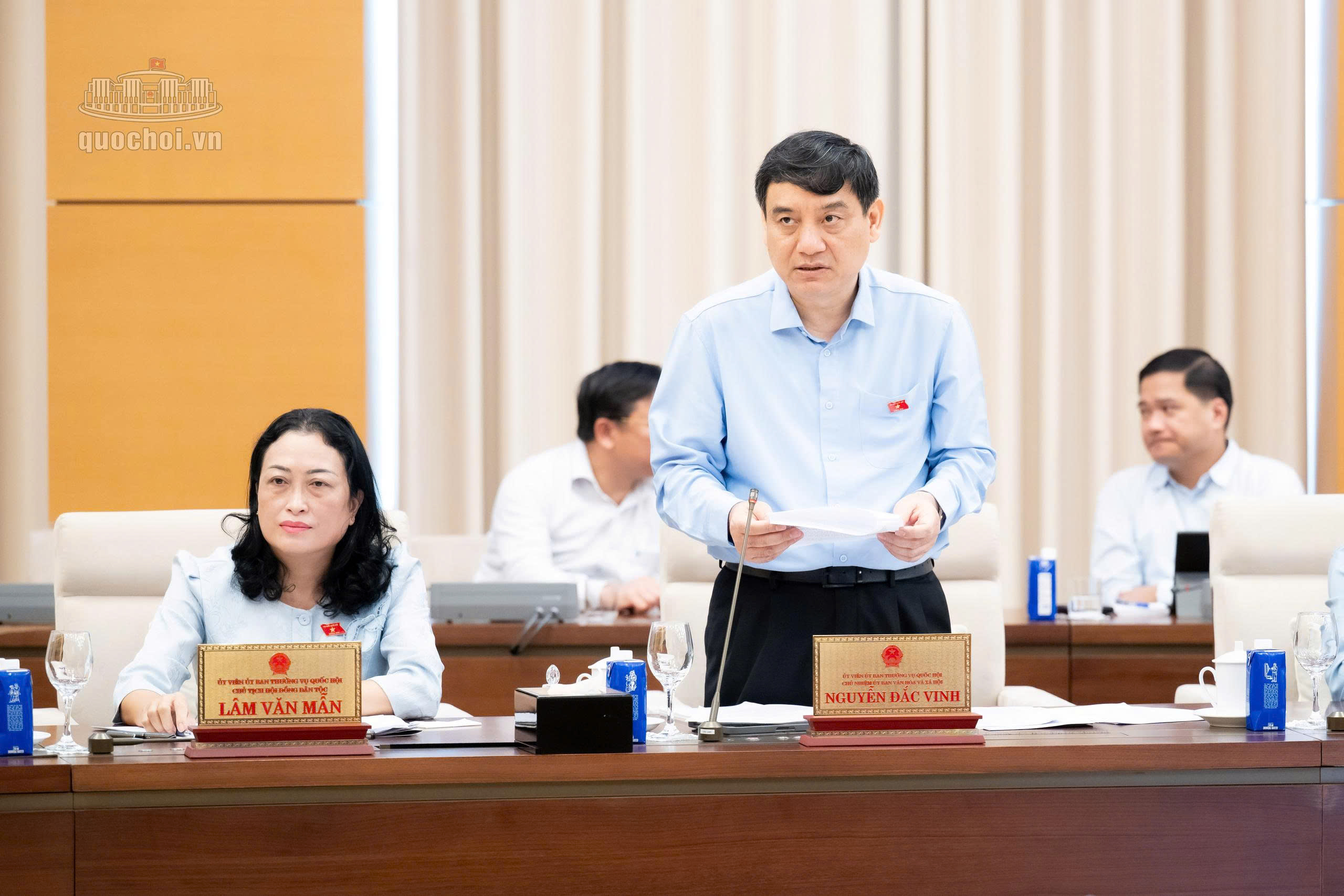 Đề nghị quy định rõ cơ chế đại diện, bảo vệ quyền, lợi ích hợp pháp của người lao động