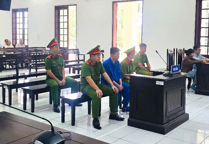 Sát hại vợ cũ, người đàn ông lãnh án tù chung thân