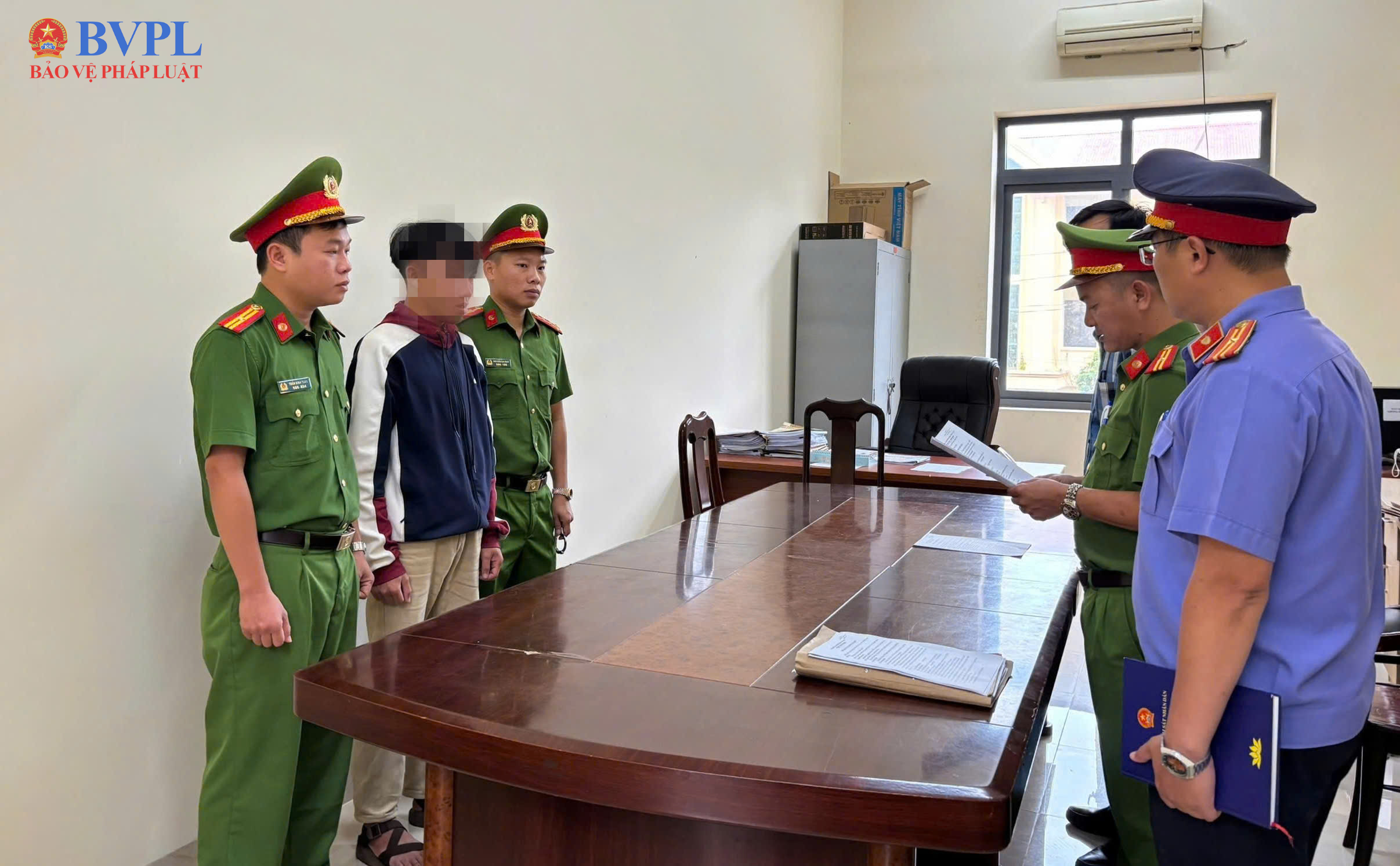 Giao cấu với bạn gái chưa đủ 16 tuổi, nam thanh niên bị bắt