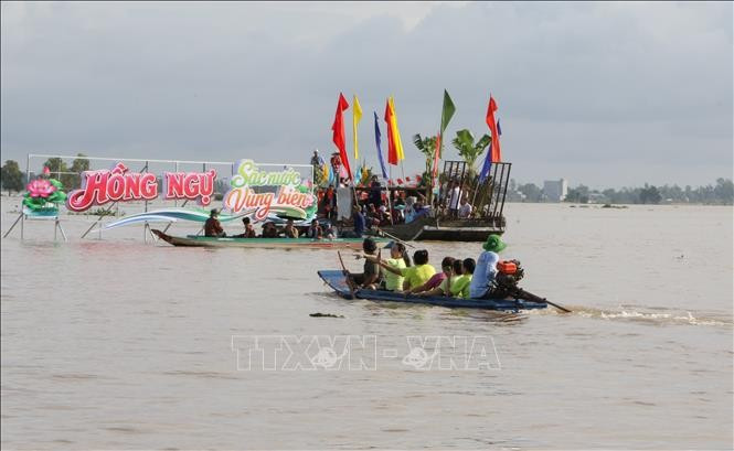Độc đáo trải nghiệm du lịch mùa nước nổi