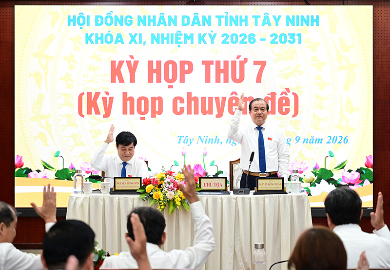 HĐND tỉnh Tây Ninh kiện toàn nhân sự và thông qua 12 Nghị quyết