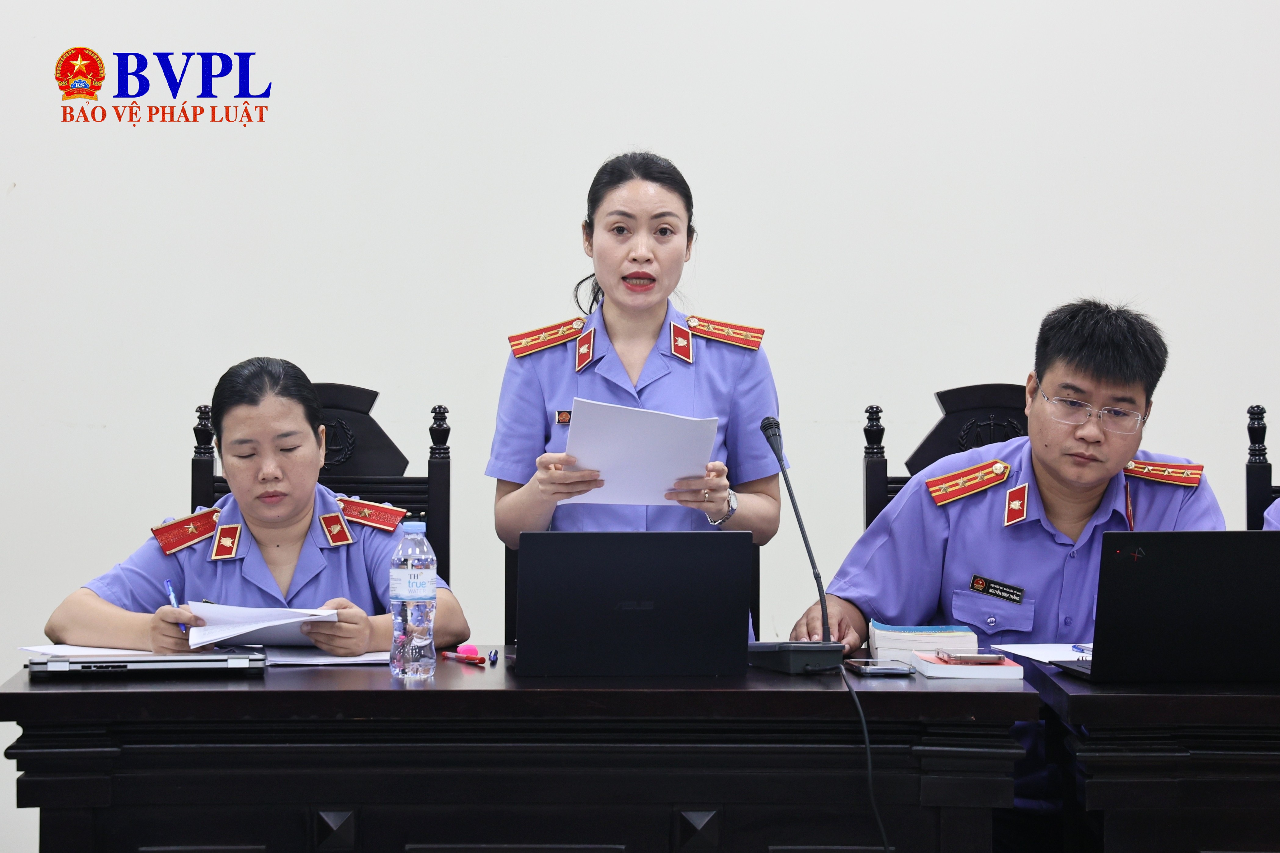 Viện kiểm sát đề nghị xử phạt 2 ông trùm sữa giả cùng mức án 30 năm tù