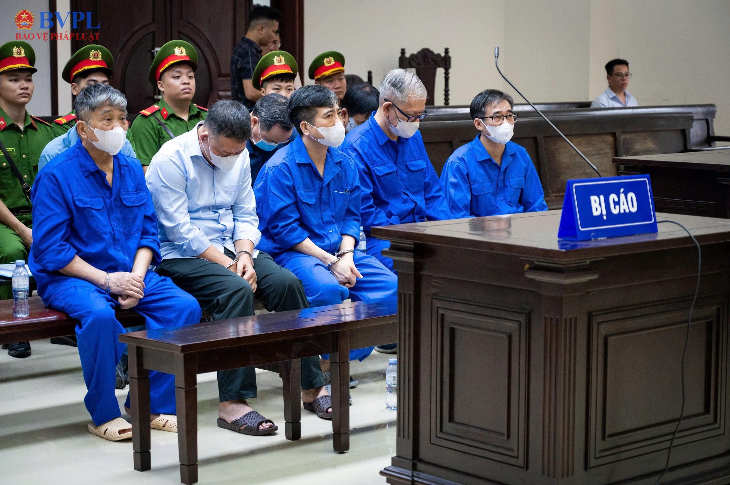 Xét xử phúc thẩm, cựu Bộ trưởng Y tế Nguyễn Thị Kim Tiến xin vắng mặt do đang điều trị bệnh