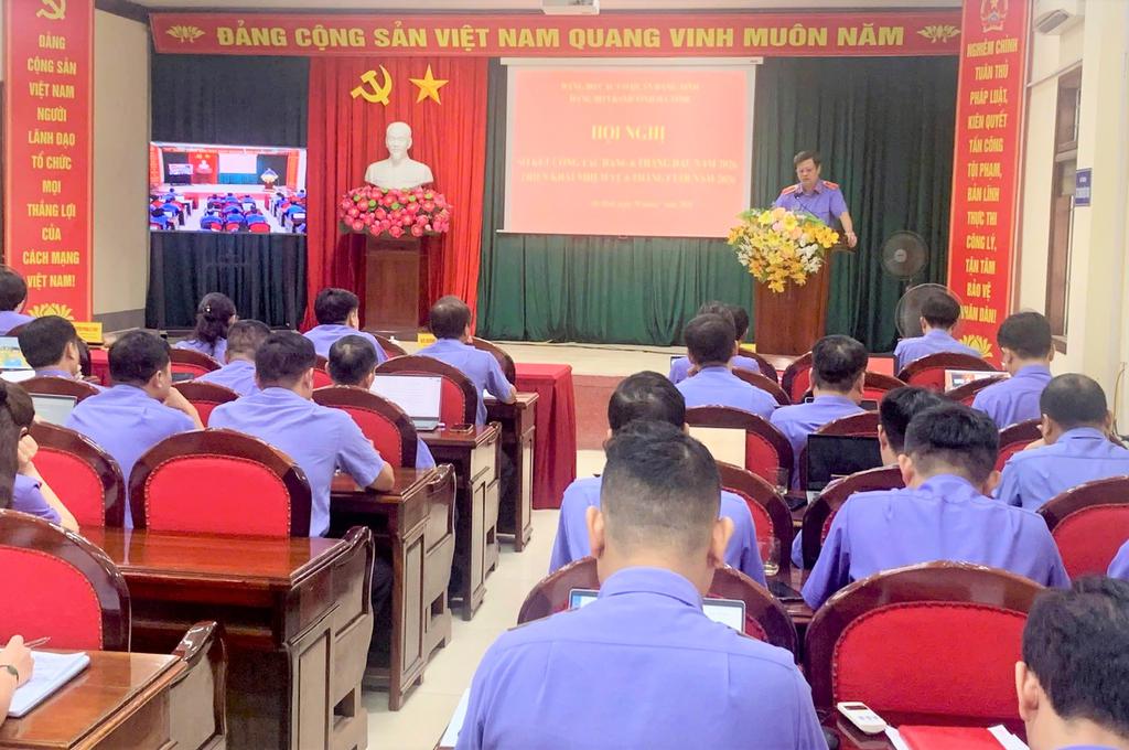 Hà Tĩnh tăng cường sự lãnh đạo của Đảng đối với công tác khởi kiện vụ án dân sự