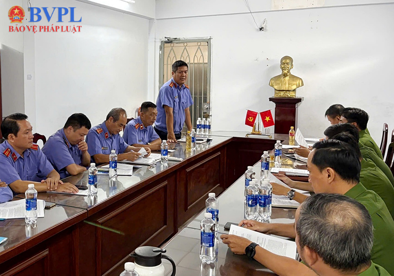VKSND khu vực 8, TP Hồ Chí Minh trực tiếp kiểm sát tại Phân trại tạm giam Hóc Môn