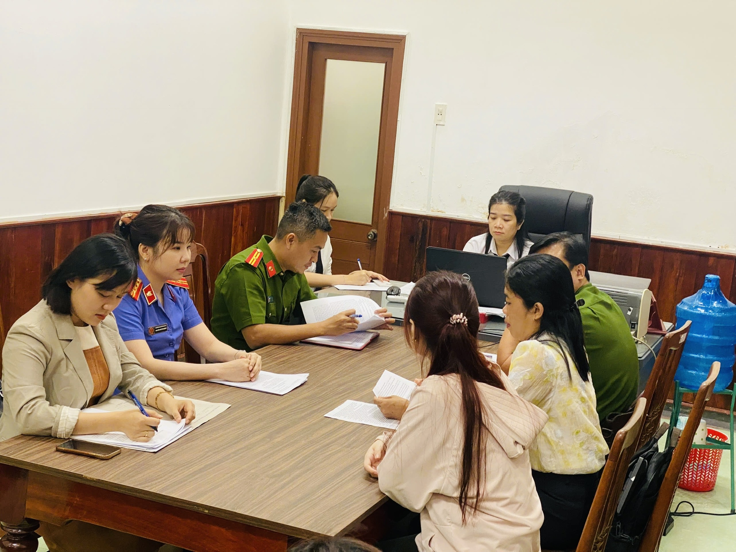 Kiểm sát chặt chẽ việc áp dụng xử lý chuyển hướng đối với người chưa thành niên phạm tội