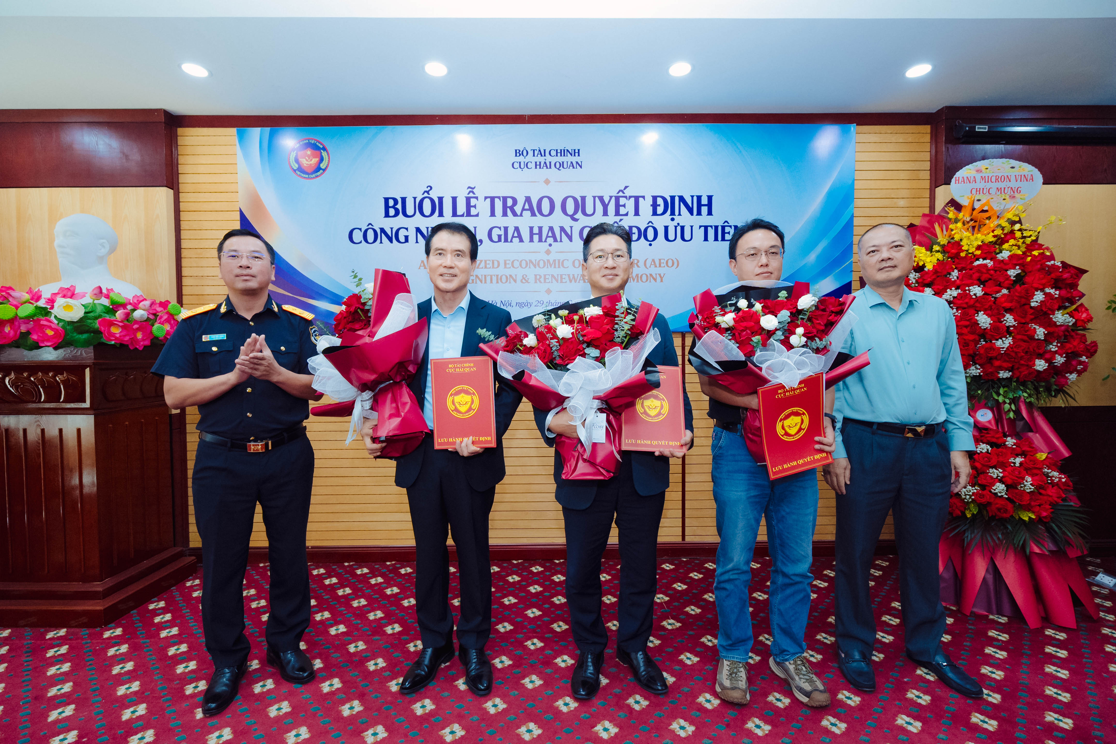 Chương trình Doanh nghiệp ưu tiên Từ tạo thuận lợi đến đối tác Hải quan - doanh nghiệp