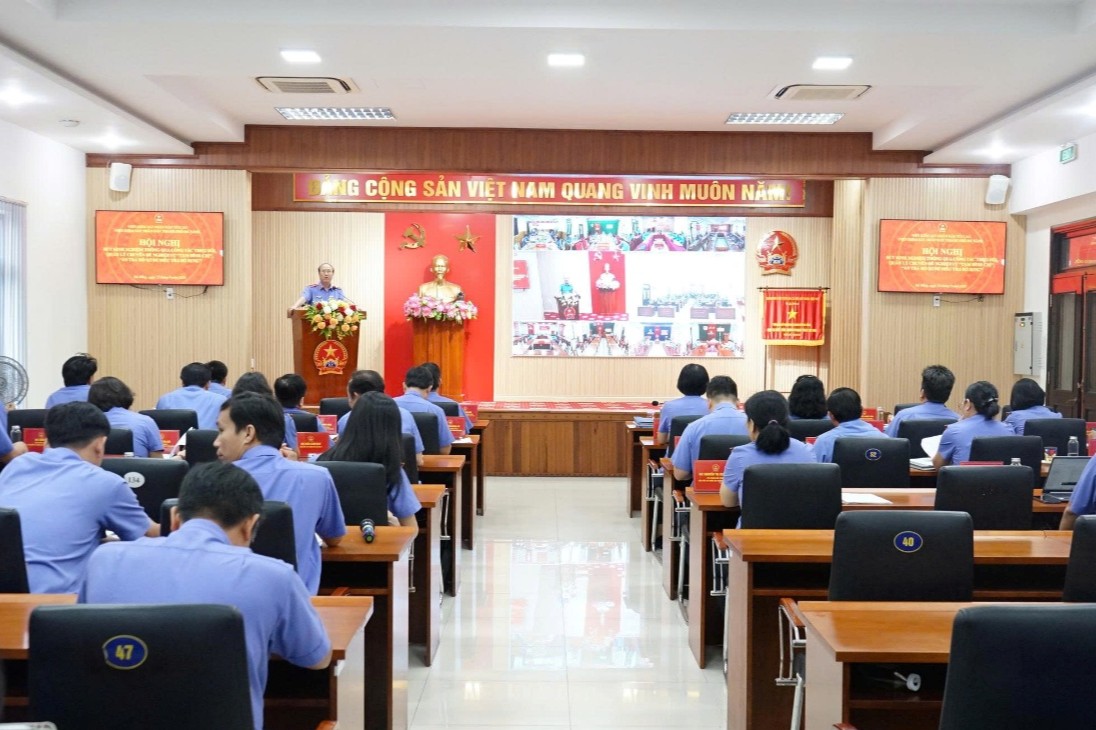 Rút kinh nghiệm thông qua công tác quản lý chuyên đề “tạm đình chỉ”, “án trả hồ sơ để điều tra bổ sung”