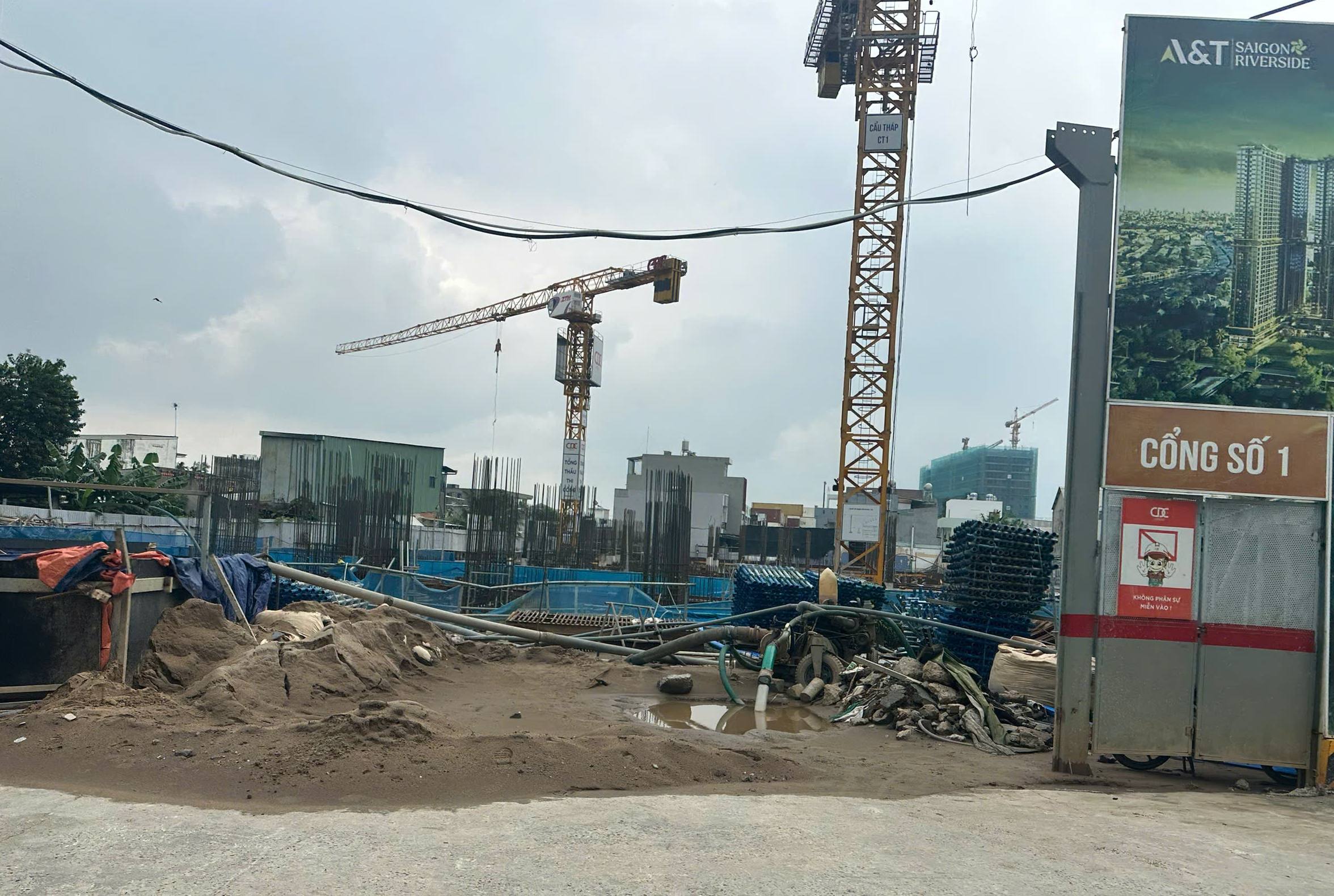 Khách hàng mua căn hộ A T Saigon Riverside phản ánh nguy cơ mất hàng trăm triệu đồng