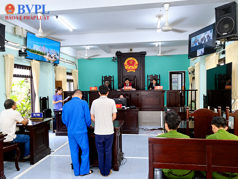 VKSND khu vực 13, tỉnh Lâm Đồng phối hợp tổ chức phiên tòa rút kinh nghiệm