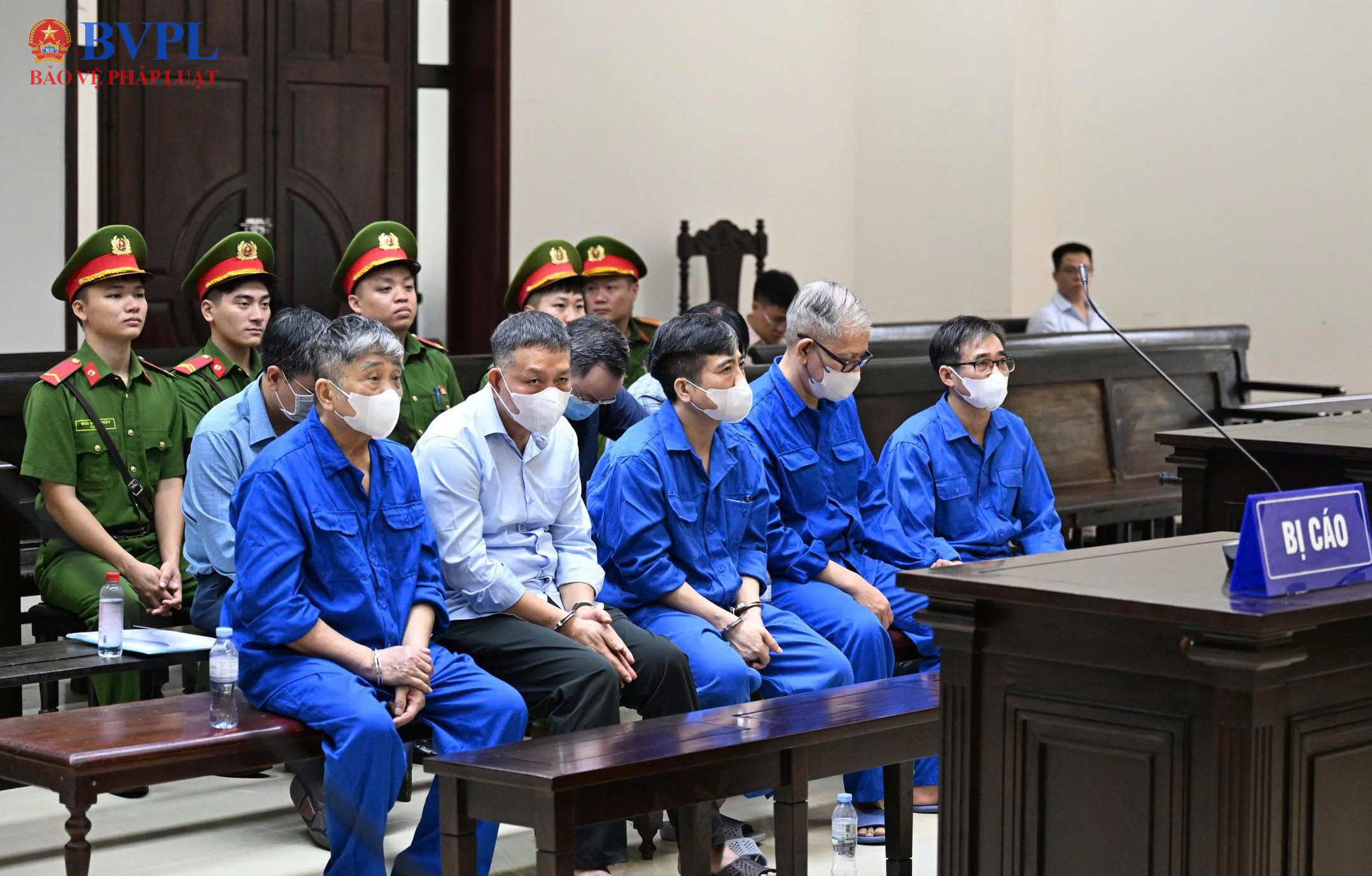 Nộp thêm hơn 1,7 tỉ đồng, cựu Bộ trưởng Nguyễn Thị Kim Tiến và một số bị cáo được đề nghị giảm thêm mức án